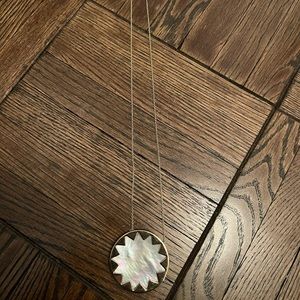 House of Harlow, white pearl, long necklace